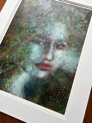 Ella thumbnail 2